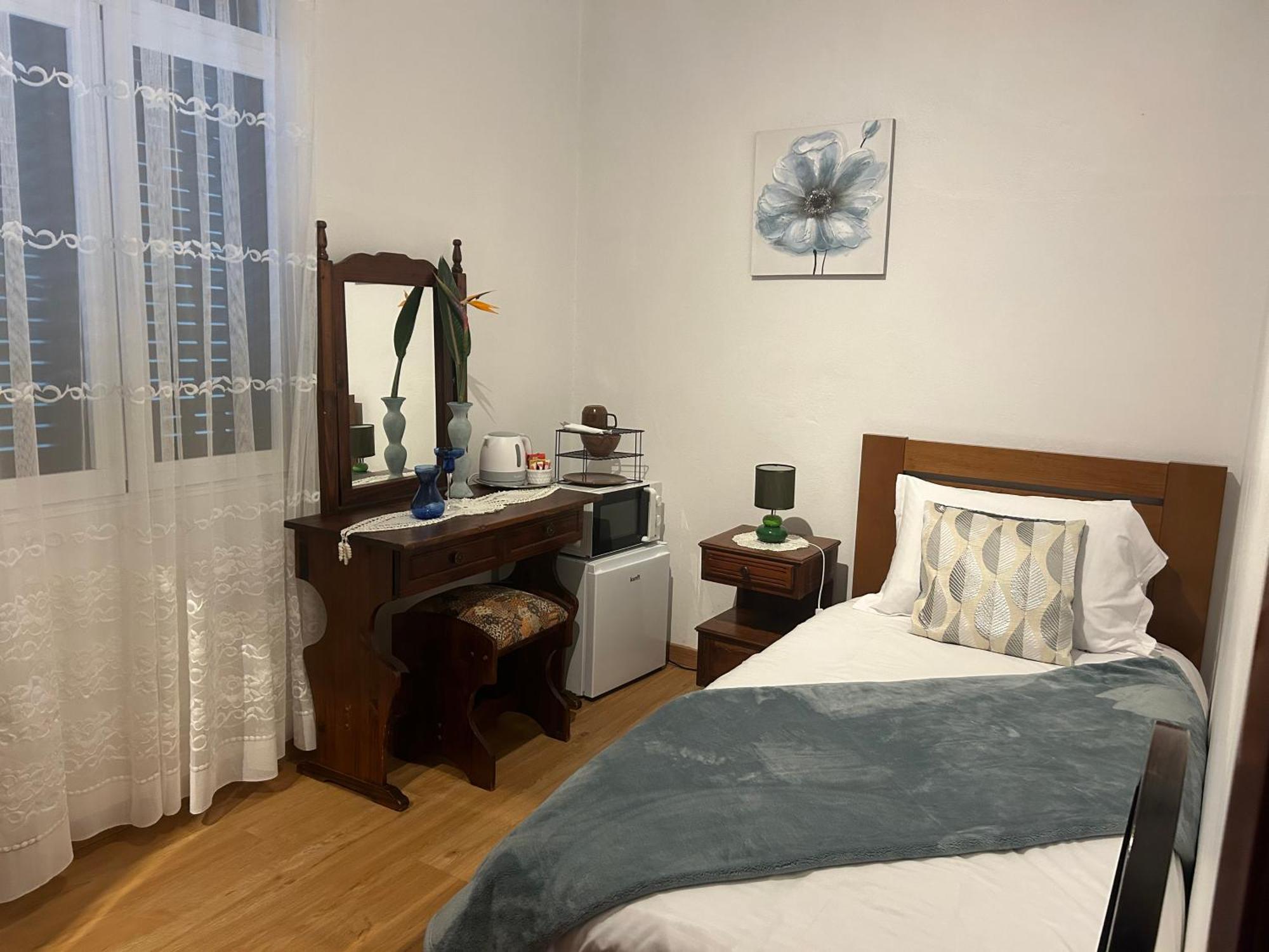 Casa Do Pico Guest House Рибейра Брава Екстериор снимка